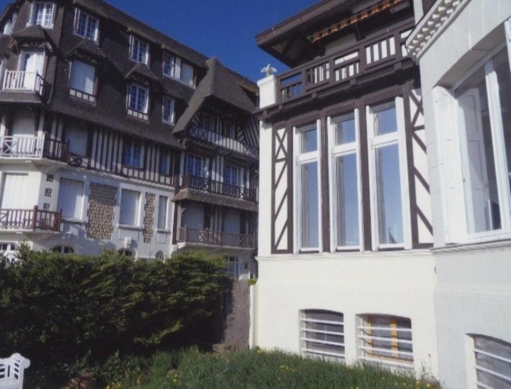 Au Soleil Couchant Trouville-sur-Mer Zewnętrze zdjęcie